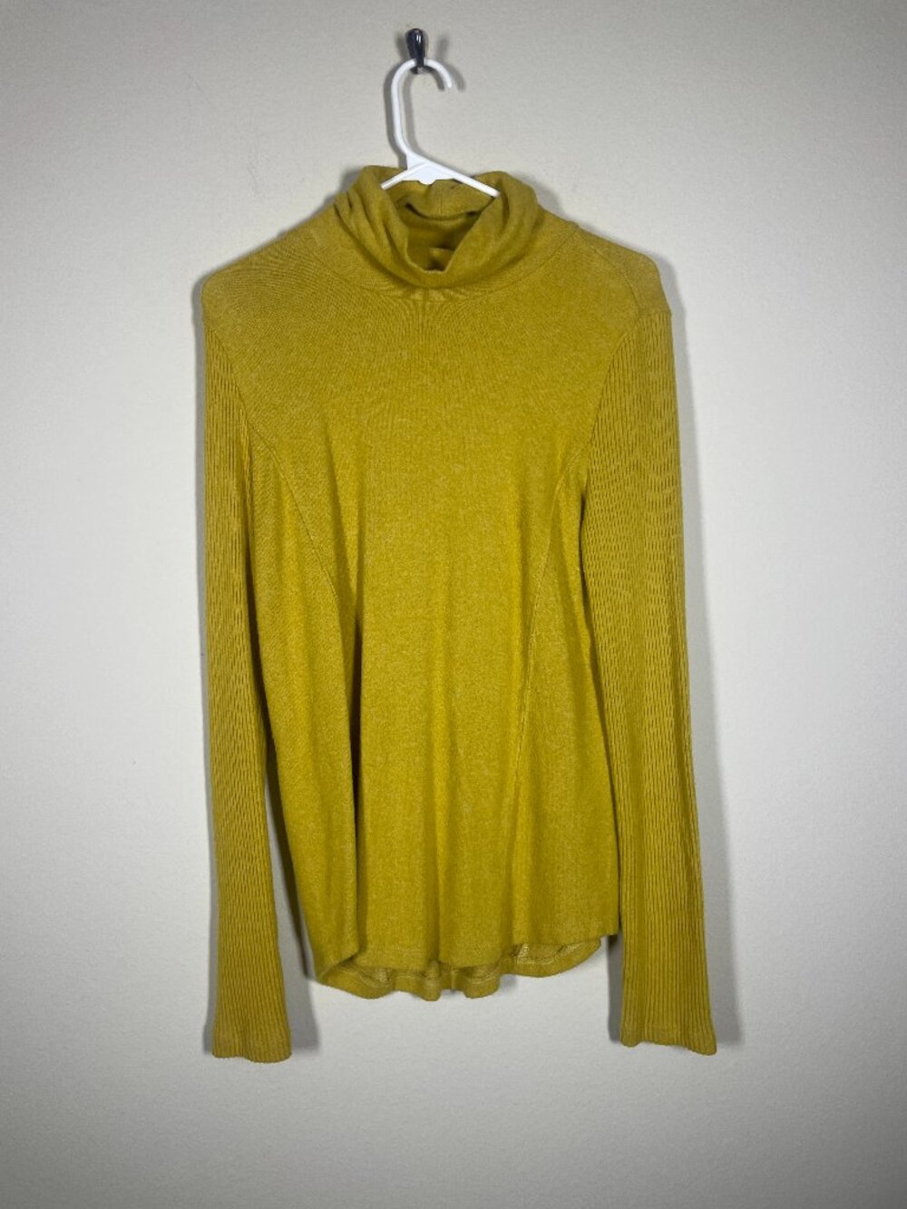 Anthropologie Saturday Sunday Sweater M Turtleneck Casual Solid!